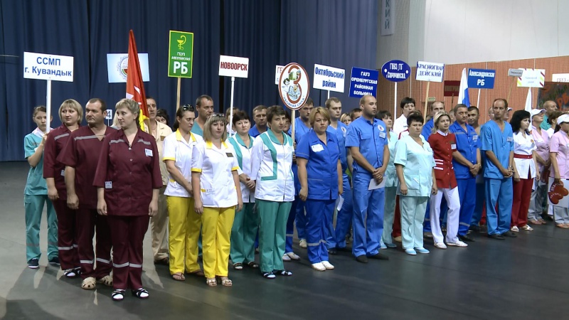 В Оренбурге соревнуются бригады скорой медицинской помощи